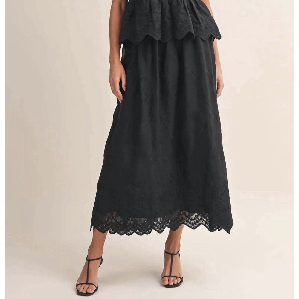 New Klesis Black Maribel Eyelet Skirt Size S Scalloped Zipper Pockets Cotton
